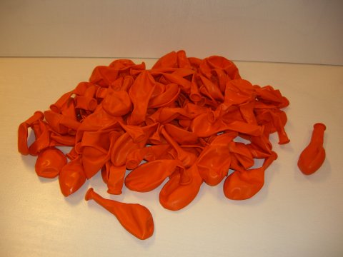 25 Oranje ballonnen foto